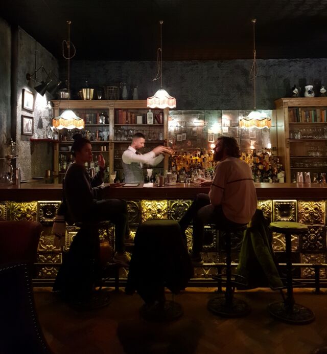 Michalska Cocktailroom Bratislava Bar