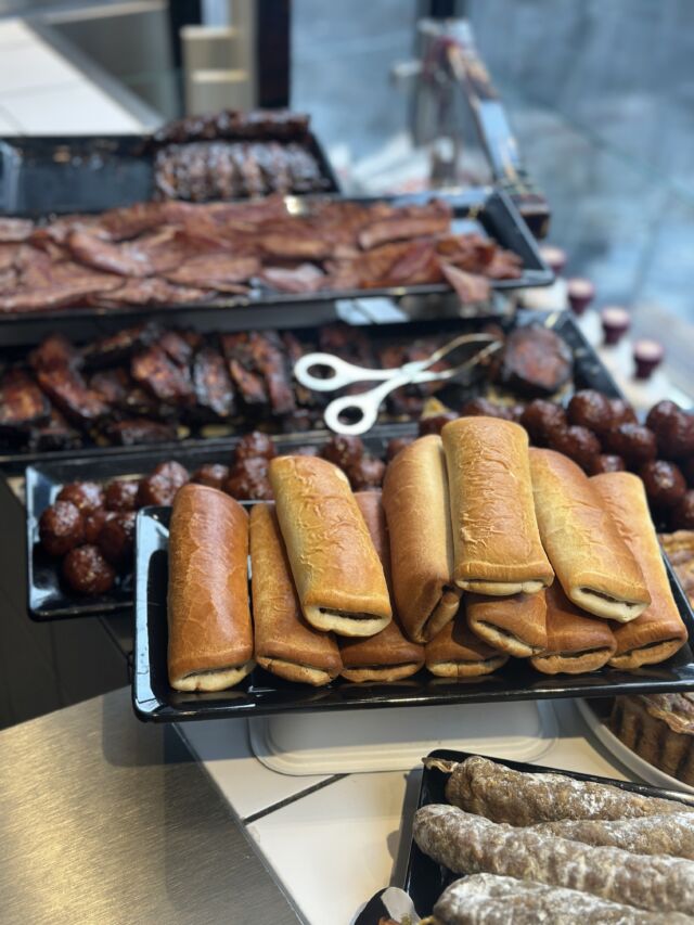 Limburgse worstenbroodjes bij Onglet