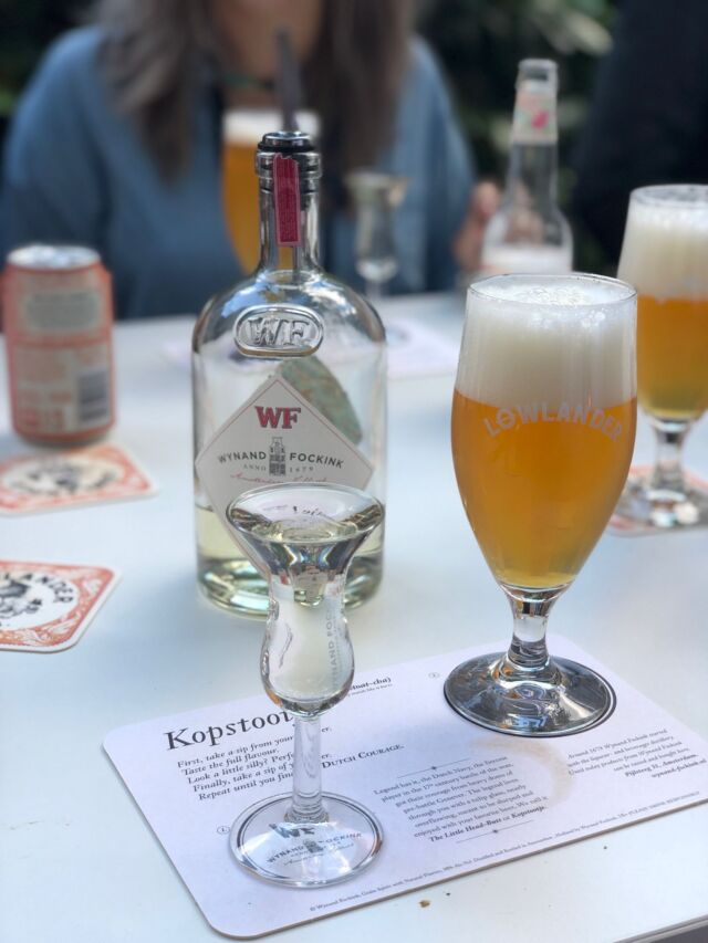 Wynand Fockink en Lowlander in langste kopstootbar