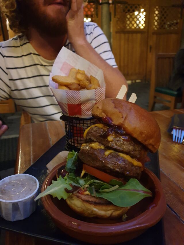 Burgers Mons Belgie