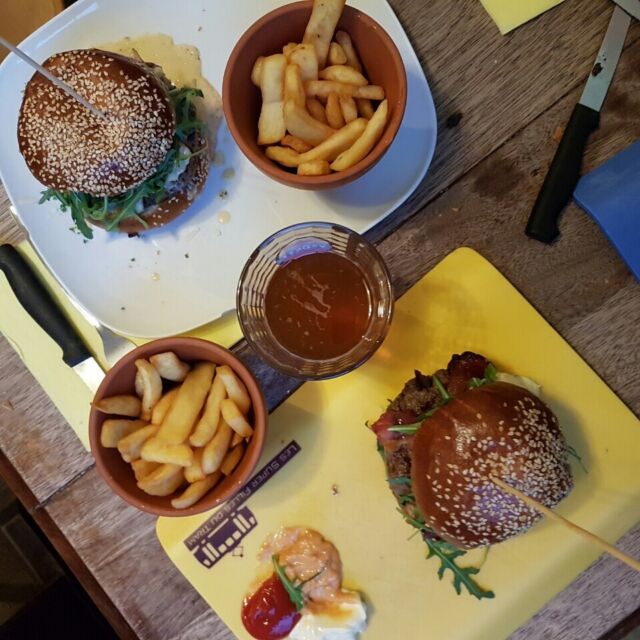 Les Super Filet de Trum Brussel
