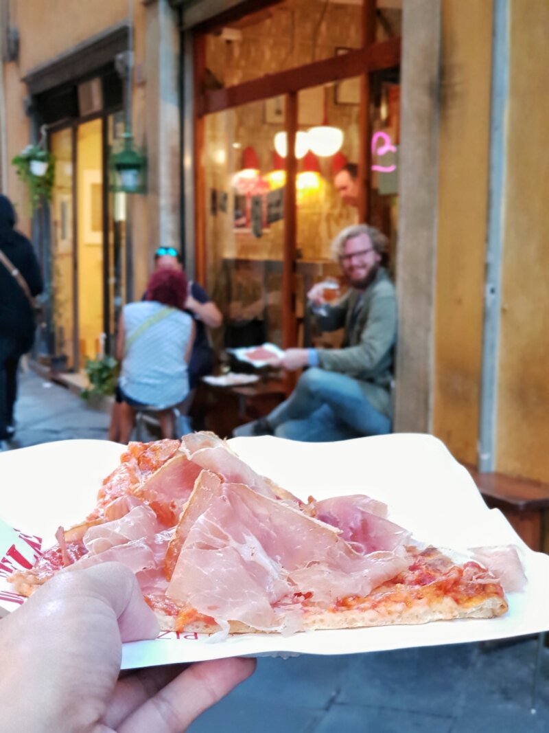 Pizza in Lucca