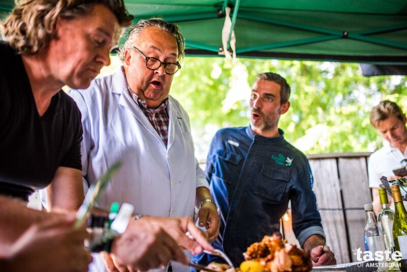 Taste of Amsterdam Cityguys Beer Can in Butt Chicken Competitie 5